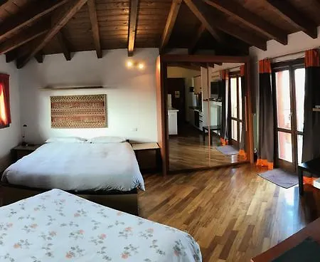 Hotello 2* غالاّراتي