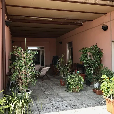 Guest house Hotello 2*